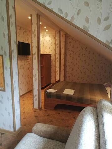 Двухместный номер Делюкс с 1 кроватью и душем в Гостевом доме Guest House Villa Roza